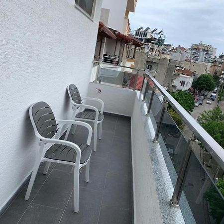 Delfin Apartments Saranda Kültér fotó