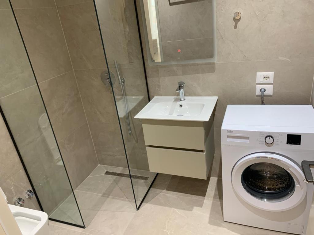 Delfin Apartments Saranda Kültér fotó