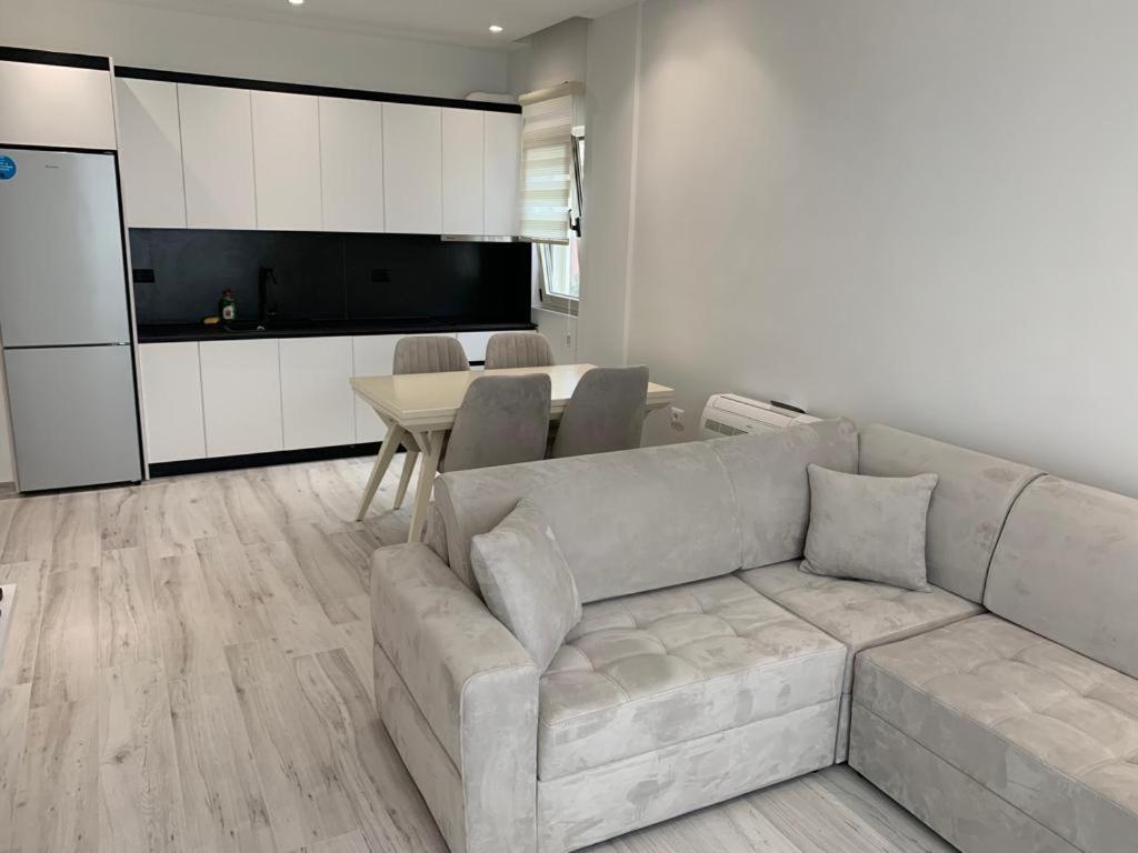 Delfin Apartments Saranda Kültér fotó