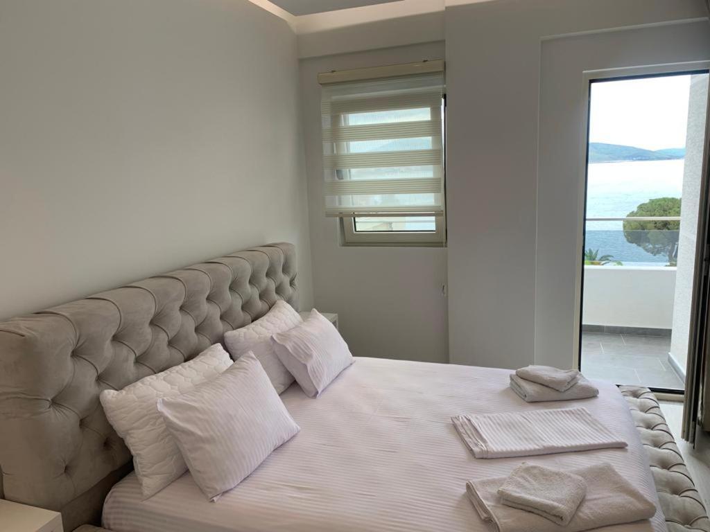 Delfin Apartments Saranda Kültér fotó