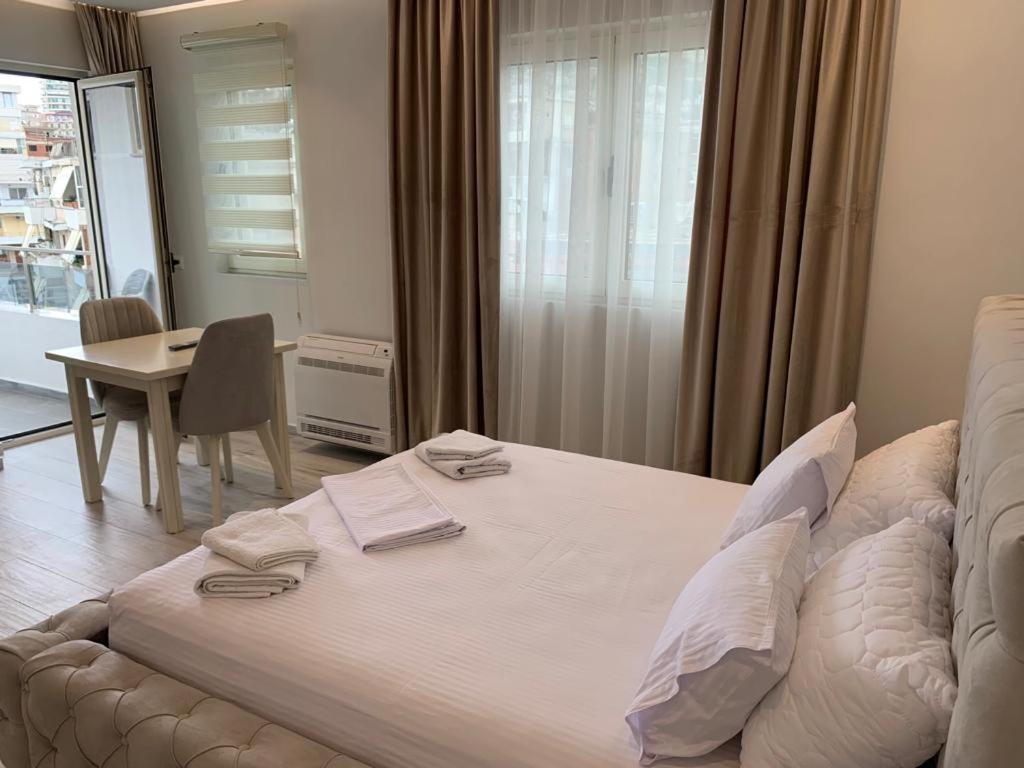 Delfin Apartments Saranda Kültér fotó