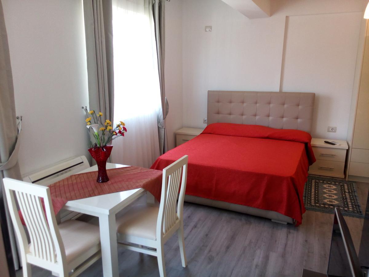 Delfin Apartments Saranda Kültér fotó